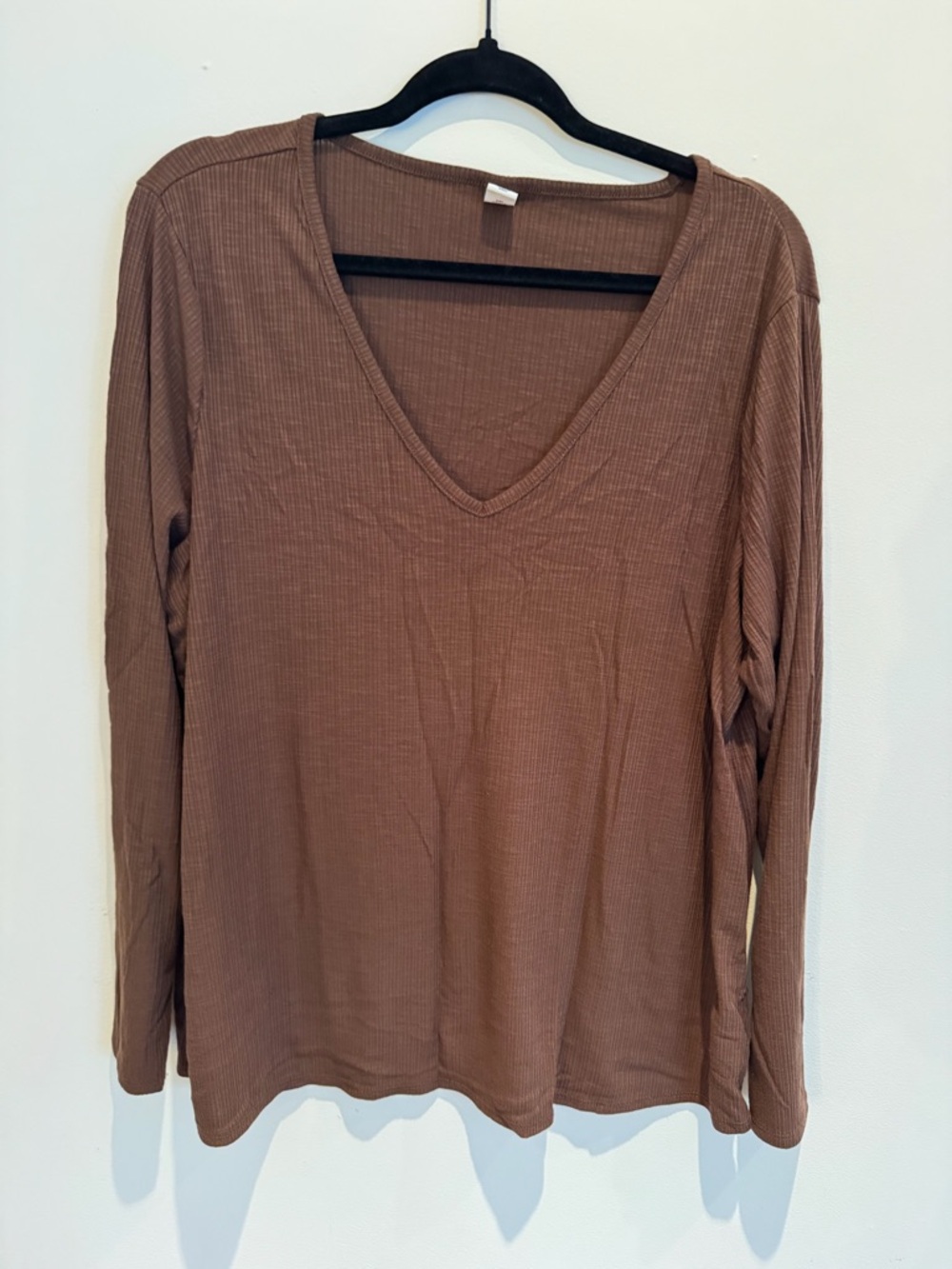 Old Navy Women’s Brown Long-Sleeve V-Neck Ribbed Top Size Large